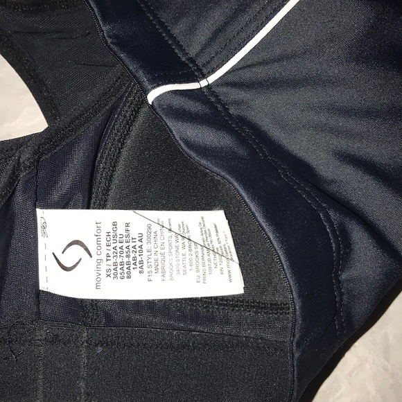 NWT Moving Comfort Women's Vixen A/B Bra XS - Picture 7 of 7